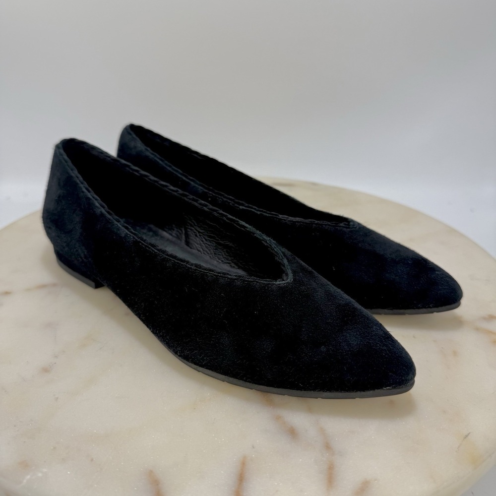 Eileen Fisher Women's Black Posy Slip-On Flat Shoes Classic Comfort Size 5